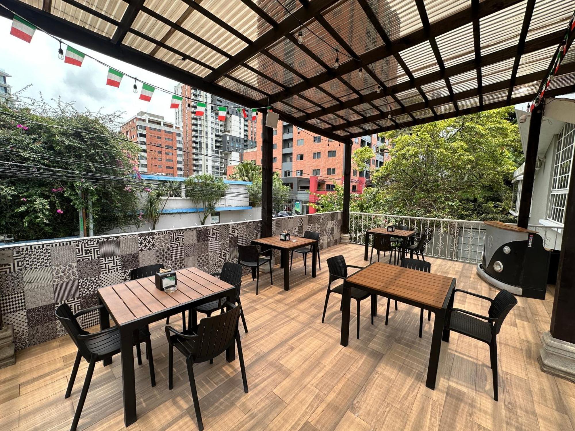 Villa Sicilia Guatemala City Bagian luar foto
